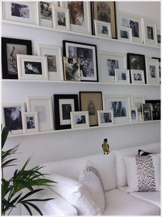 Как красиво развесить фотографии на стене без рамок распечатанные